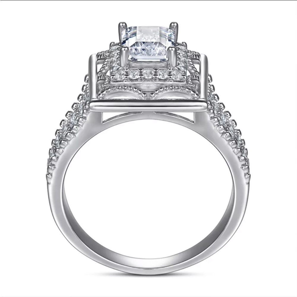 925 STERLING SILVER PRINCESS ENGAGEMENT RING - Picture 8 of 8